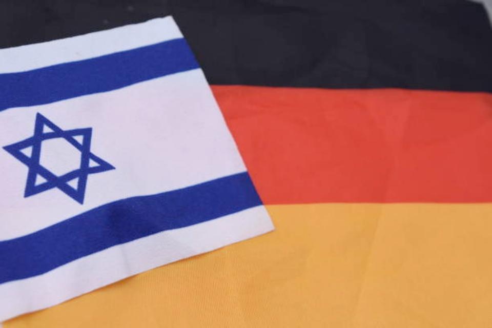 الدولة الألمانية تشترط دعم إسرائيل للحصول على الجنسية الإسرائيلية