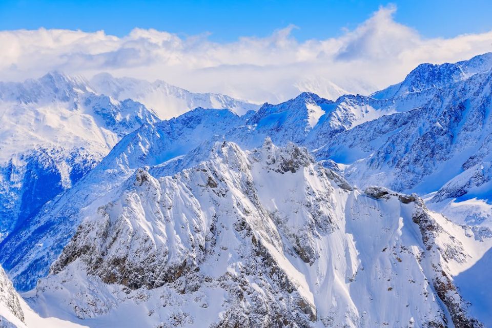 سويسرا تتمتع بازدهار السياحة مع اختتام موسم الشتاء في سويسرا
