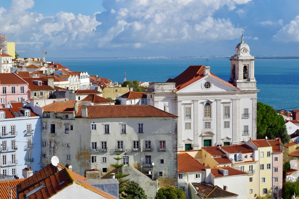 لشبونة توافق على مضاعفة الضريبة السياحية ابتداءً من شهر سبتمبر